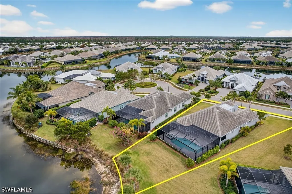 6007 Barthelemy Avenue Naples FL 34113