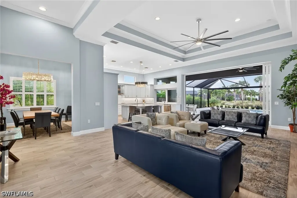 6007 Barthelemy Avenue Naples FL 34113