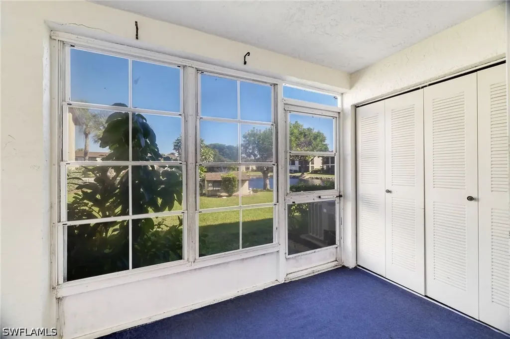 9270 Lake Park Drive Fort Myers FL 33919