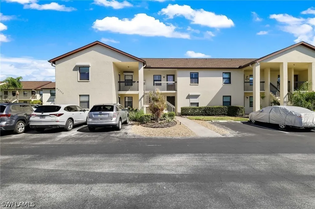 9270 Lake Park Drive Fort Myers FL 33919