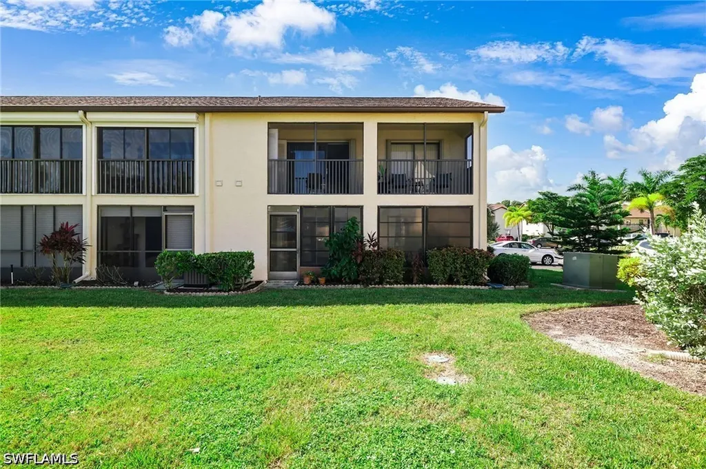 9270 Lake Park Drive Fort Myers FL 33919