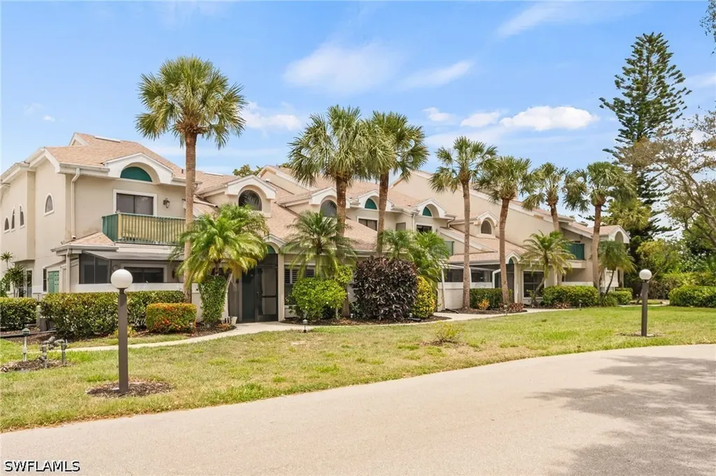 77 Emerald Woods Drive Naples FL 34108