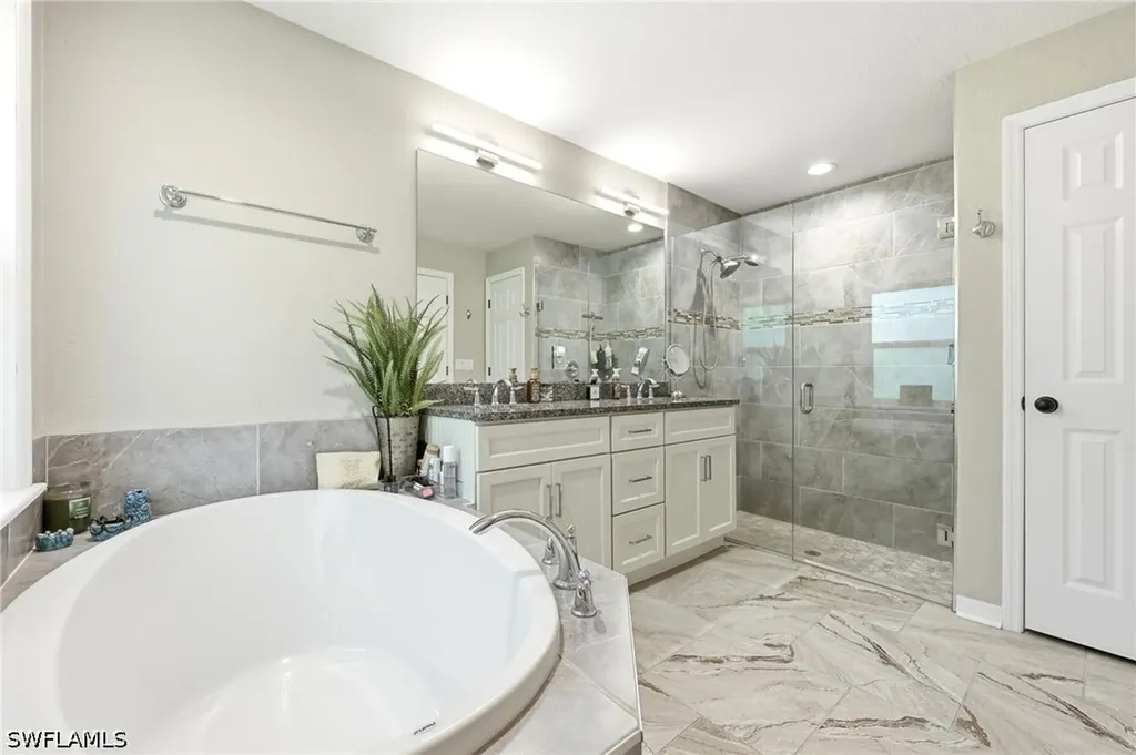 6104 Waterway Bay Drive Fort Myers FL 33908