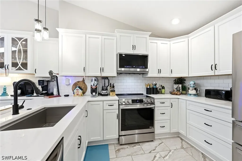 6104 Waterway Bay Drive Fort Myers FL 33908