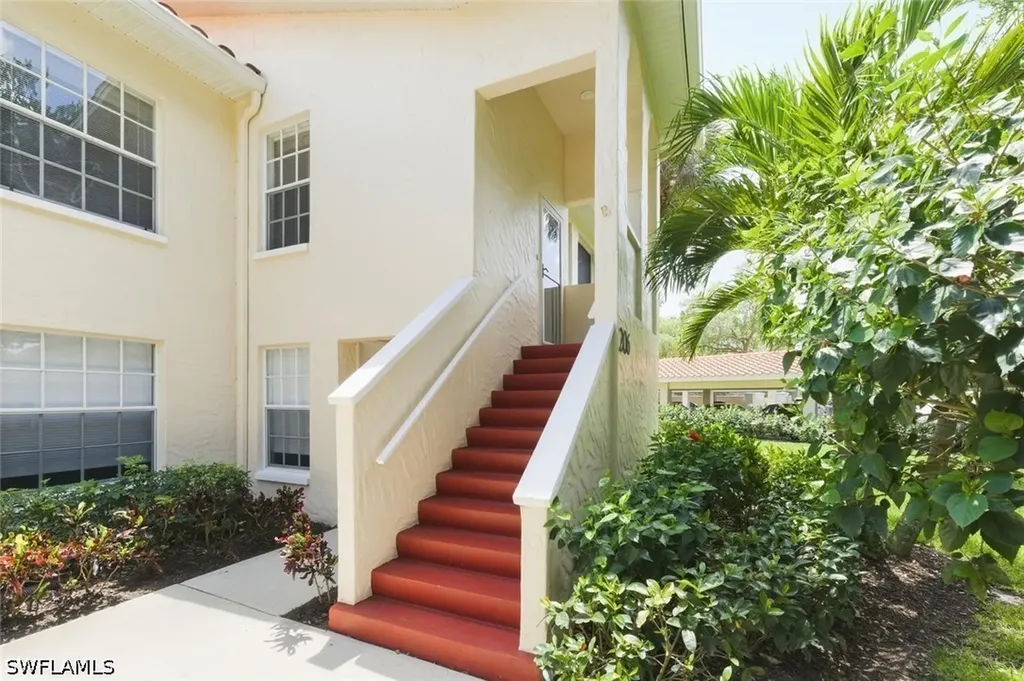 110 Siena Way Naples FL 34119