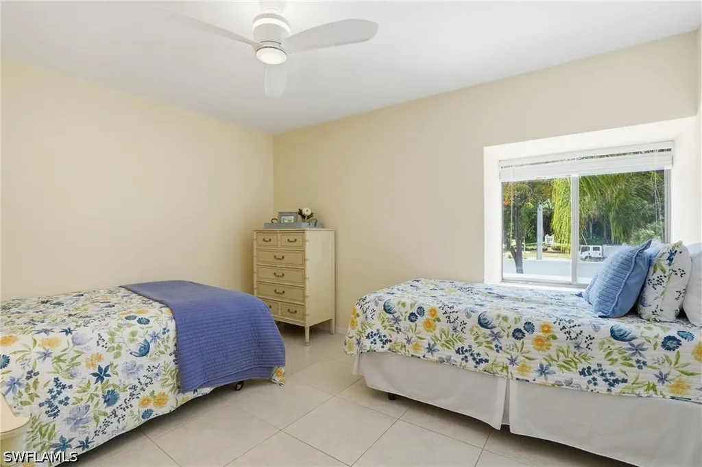 637 Beachwalk Circle Naples FL 34108