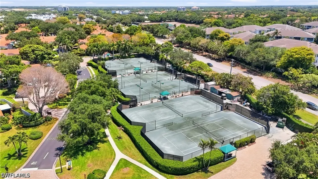 637 Beachwalk Circle Naples FL 34108
