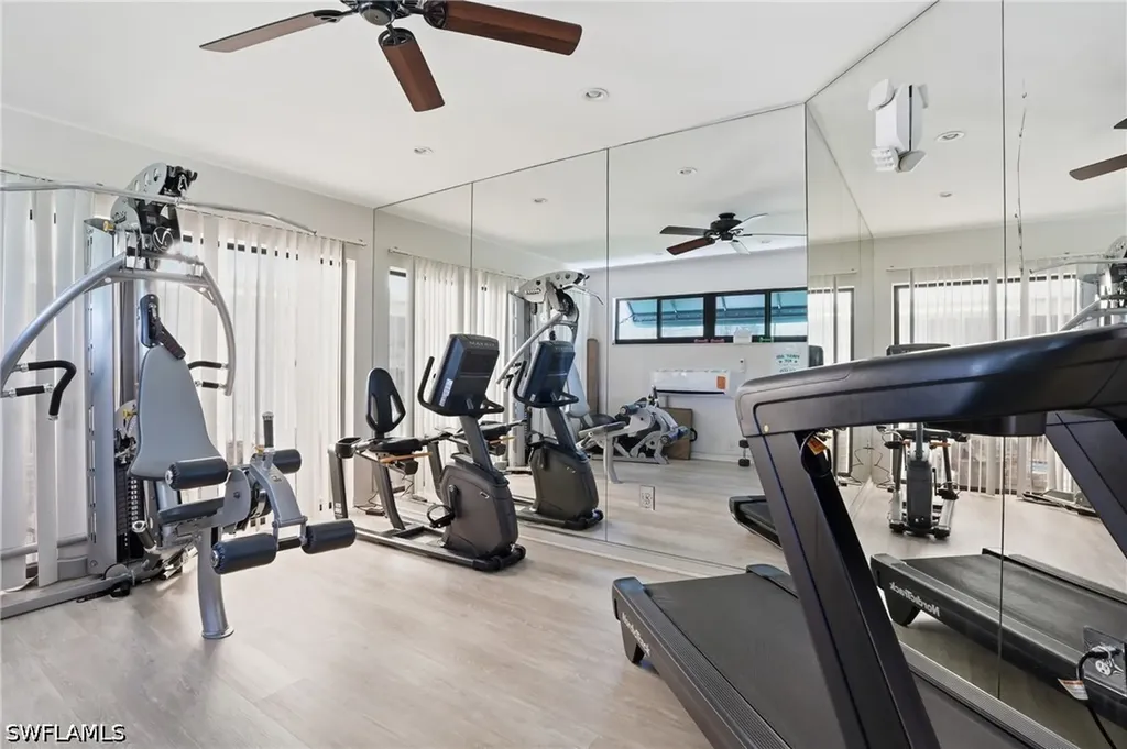 637 Beachwalk Circle Naples FL 34108
