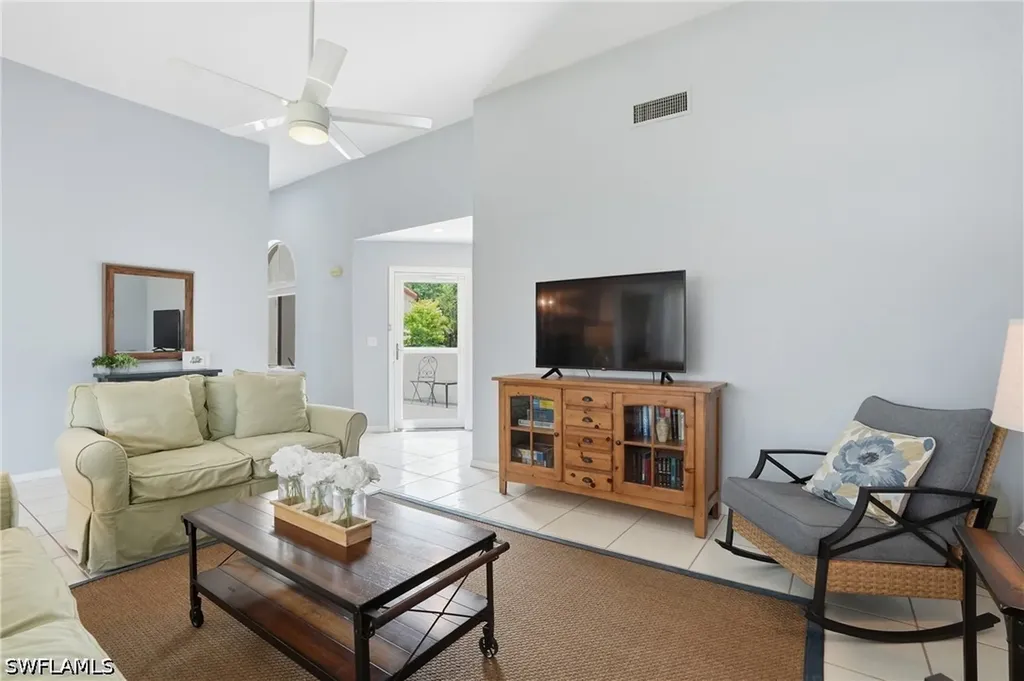 637 Beachwalk Circle Naples FL 34108