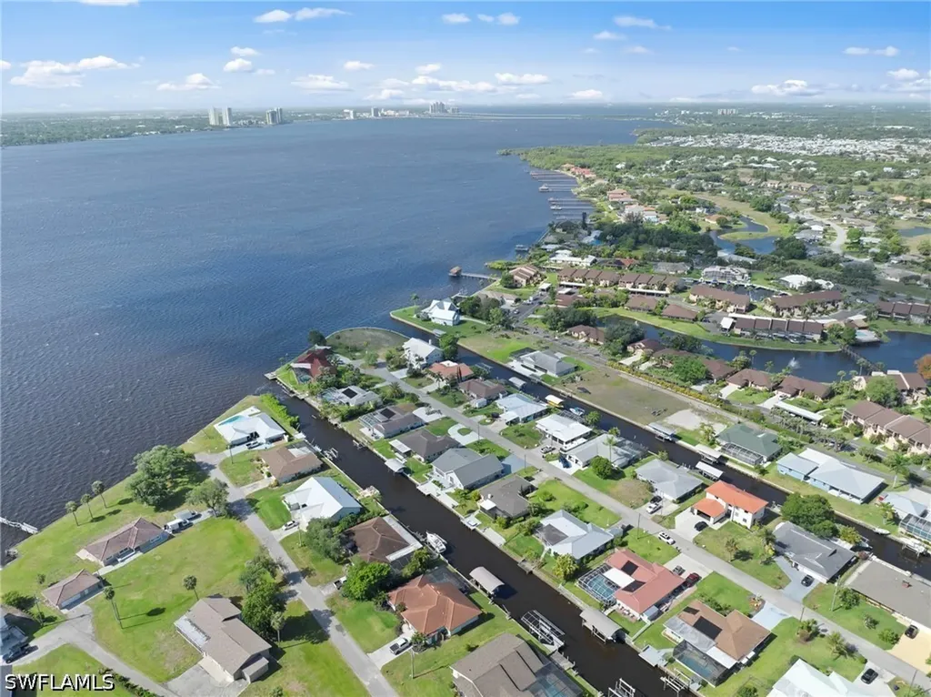 7195 Reymoor Drive North Fort Myers FL 33917