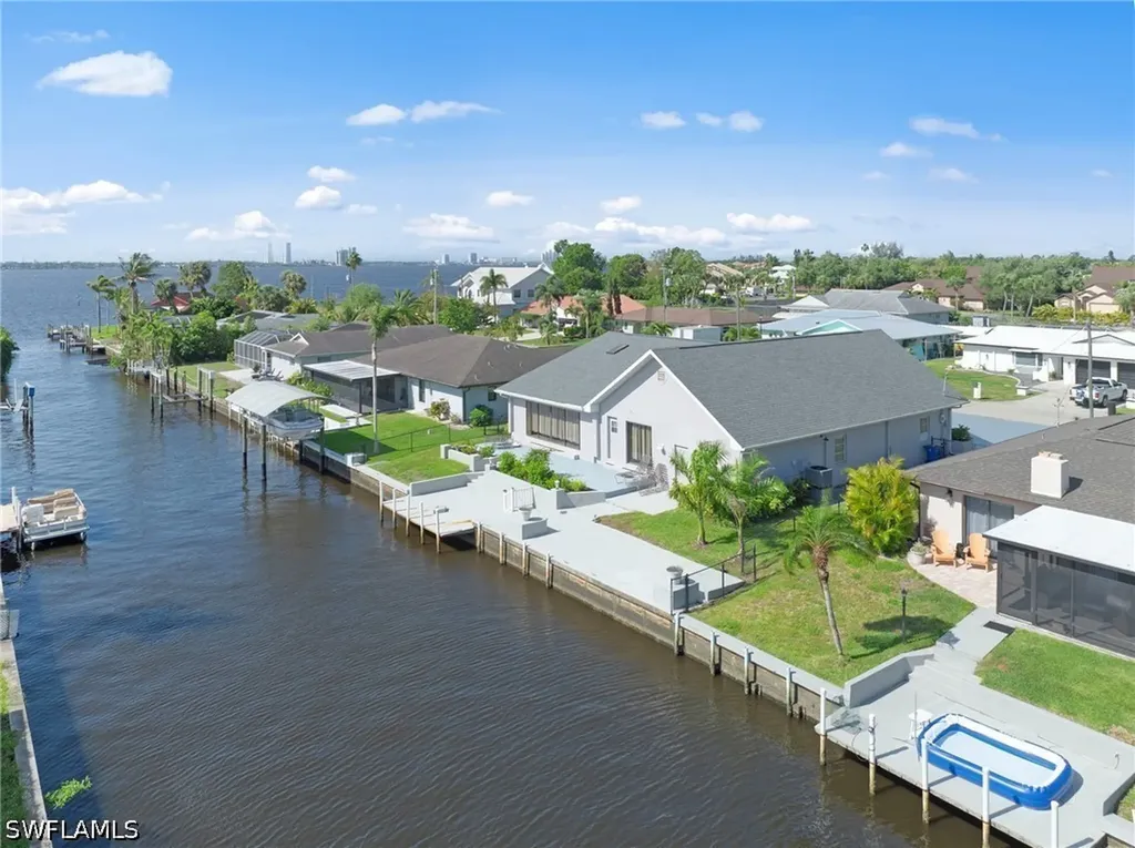7195 Reymoor Drive North Fort Myers FL 33917