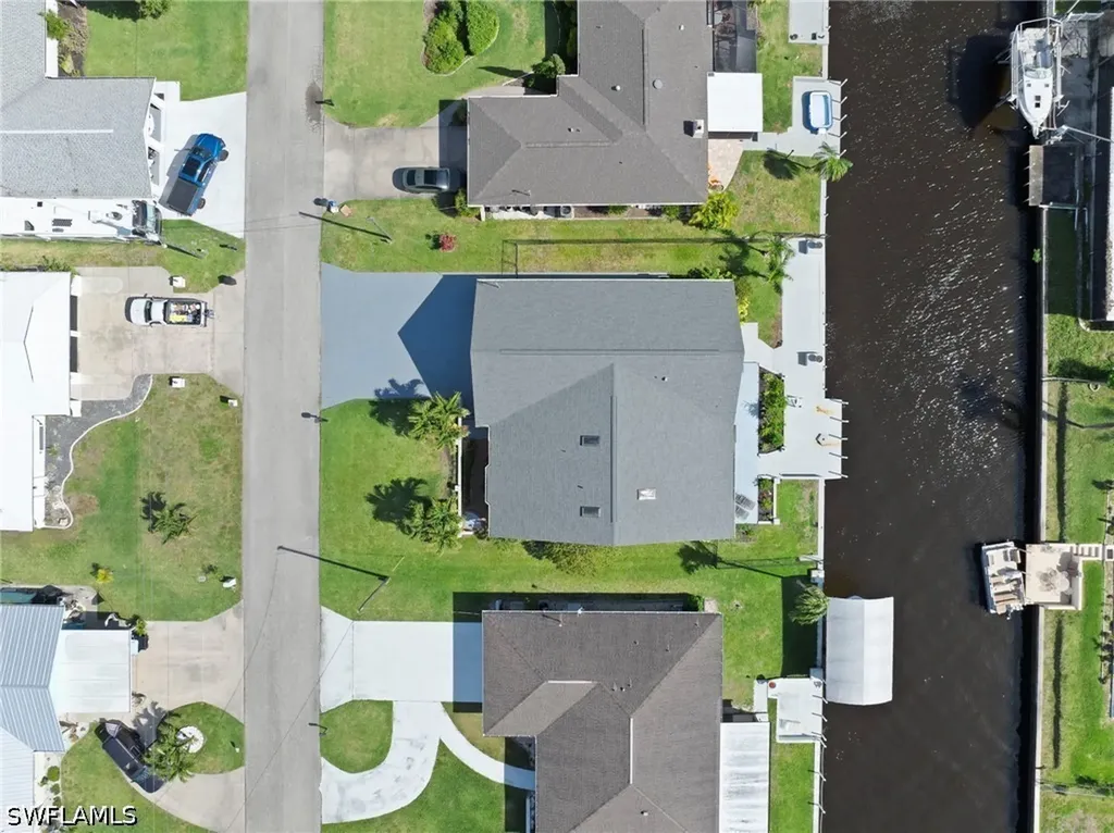 7195 Reymoor Drive North Fort Myers FL 33917