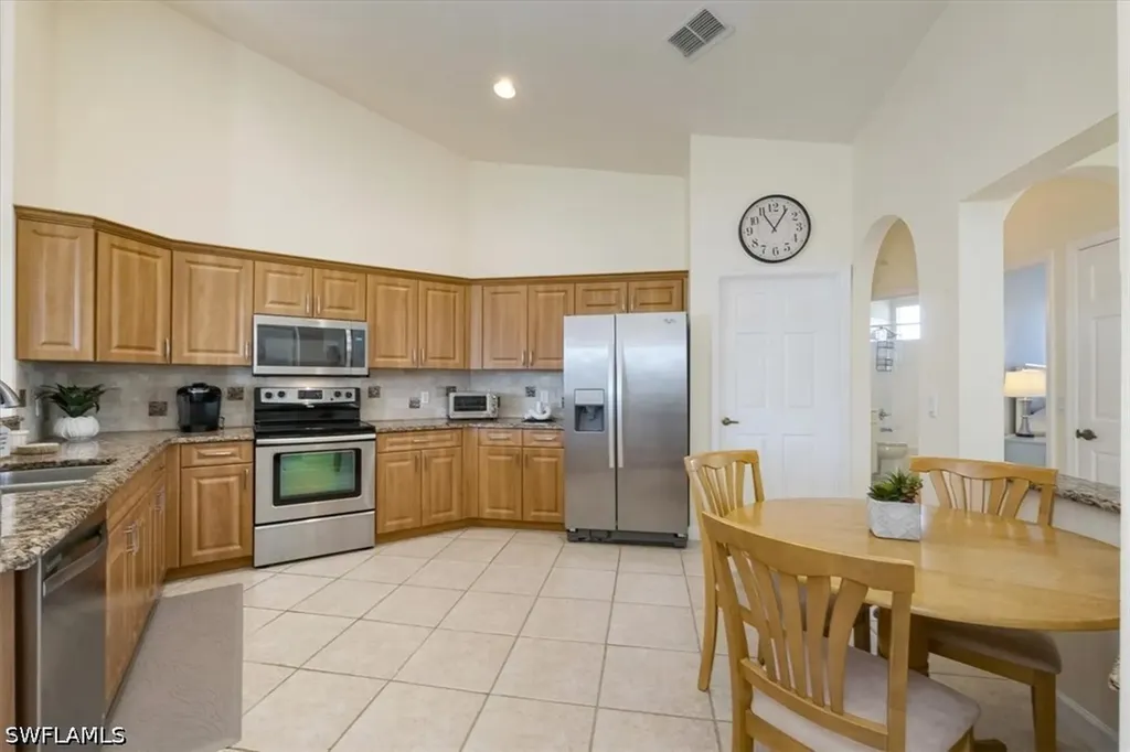 3057 Driftwood Way Naples FL 34109