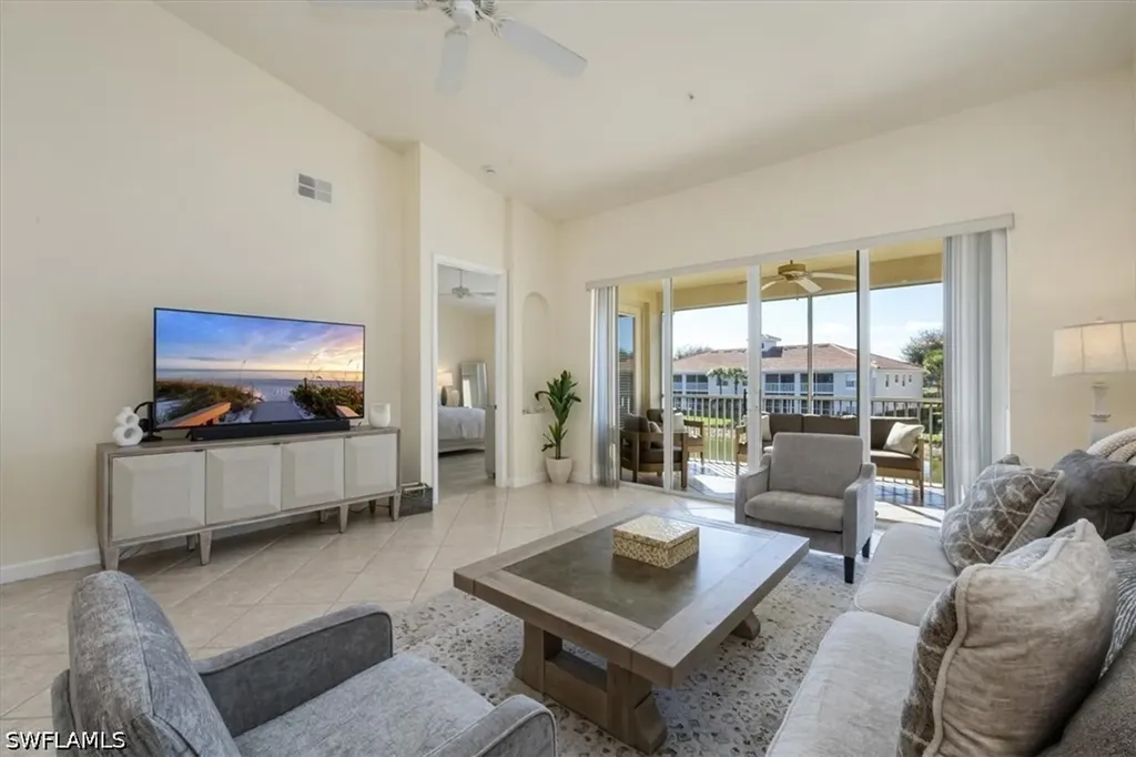 3057 Driftwood Way Naples FL 34109