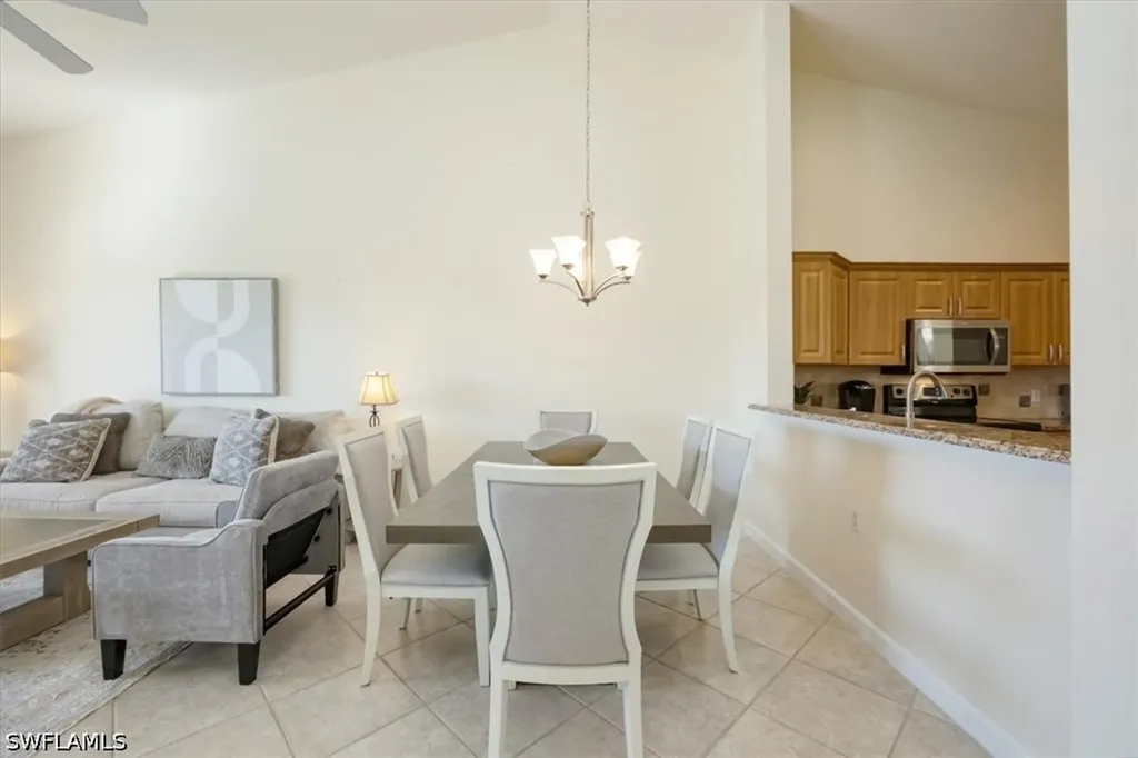 3057 Driftwood Way Naples FL 34109