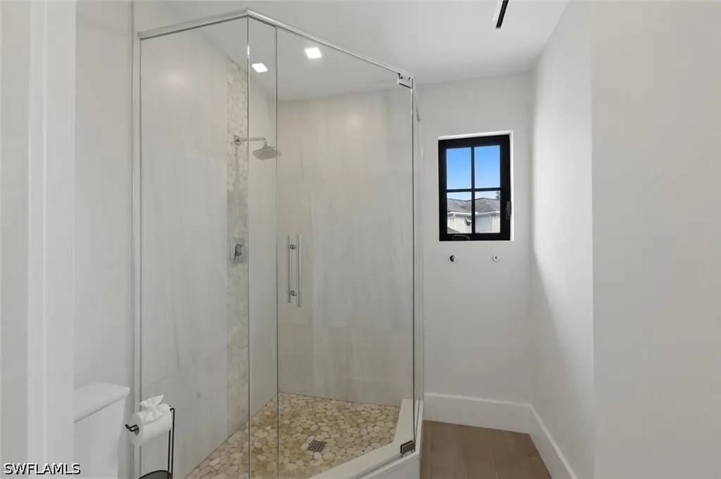 200 Bahia Point Naples FL 34103