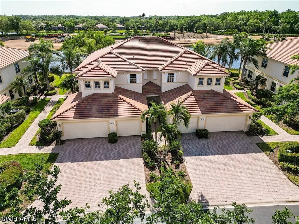 3080 Meandering Way Fort Myers FL 33905