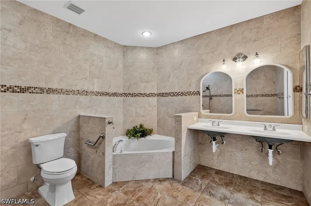 4270 Avian Avenue Fort Myers FL 33916