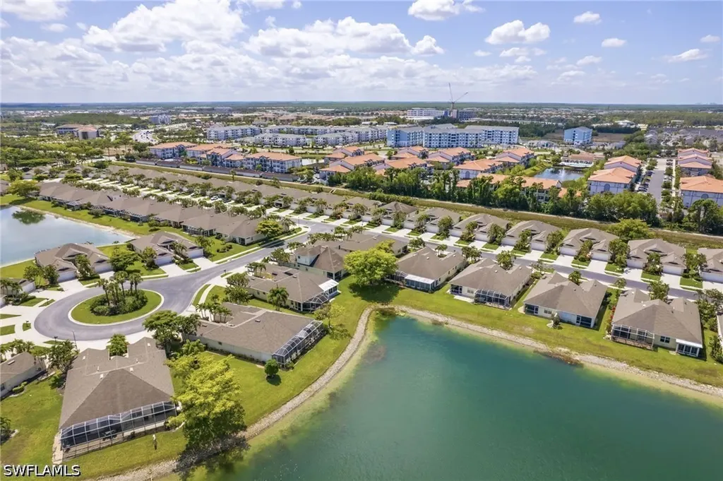 4270 Avian Avenue Fort Myers FL 33916