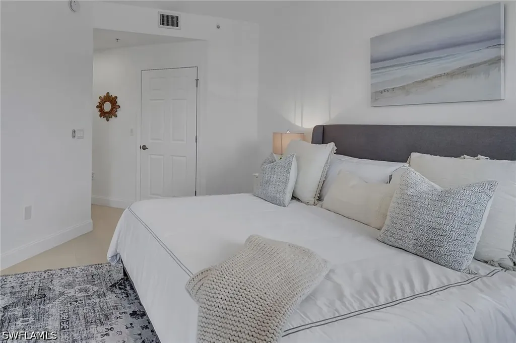 2165 Arielle Drive Naples FL 34109