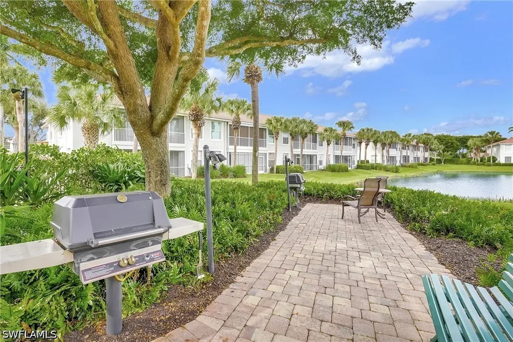 2165 Arielle Drive Naples FL 34109