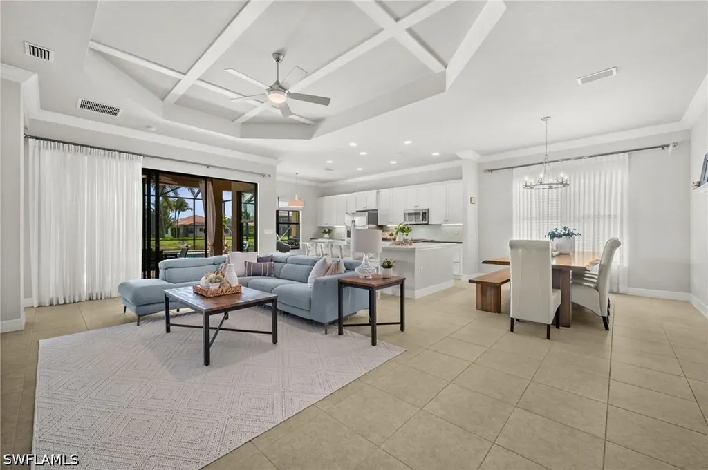 3454 Pacific Drive Naples FL 34119