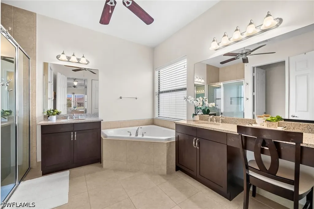3454 Pacific Drive Naples FL 34119