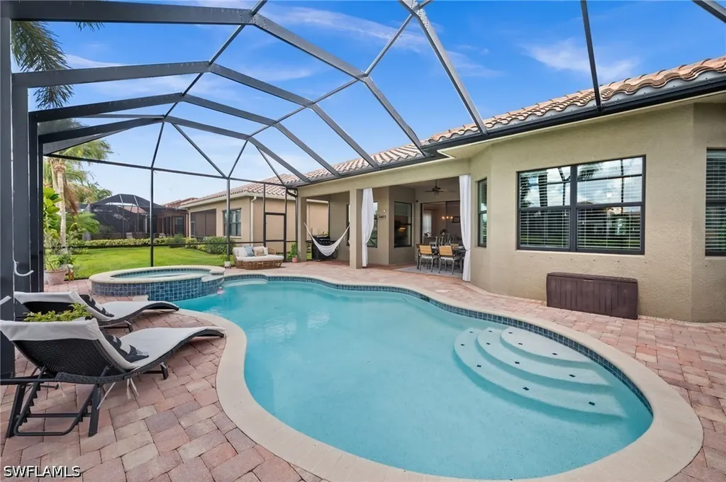 3454 Pacific Drive Naples FL 34119