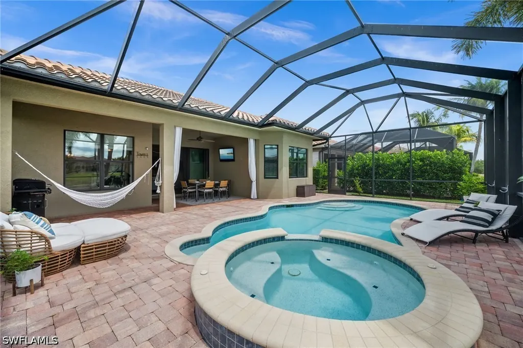 3454 Pacific Drive Naples FL 34119