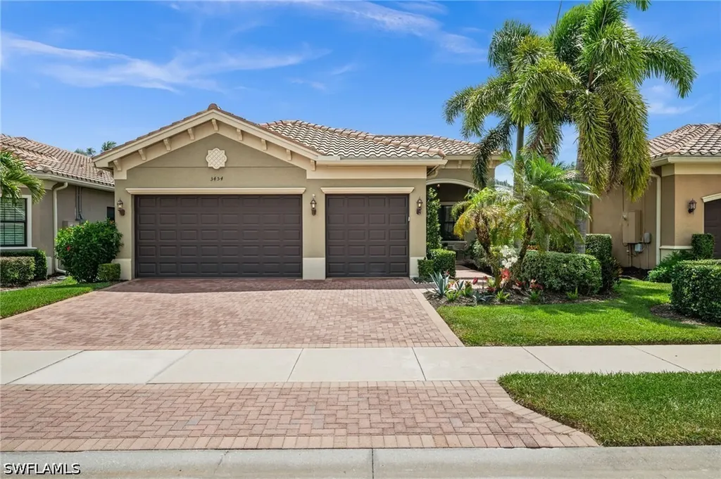 3454 Pacific Drive Naples FL 34119