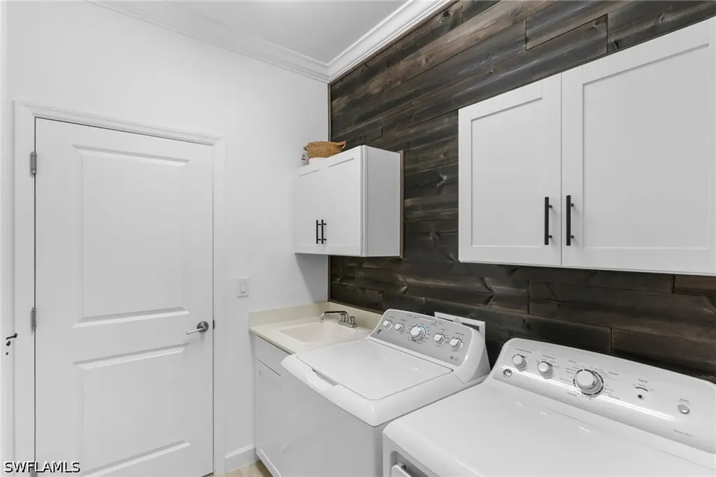 18307 Parksville Drive Estero FL 33928