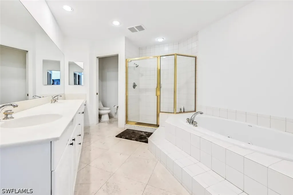 7117 Pelican Bay Boulevard Naples FL 34108