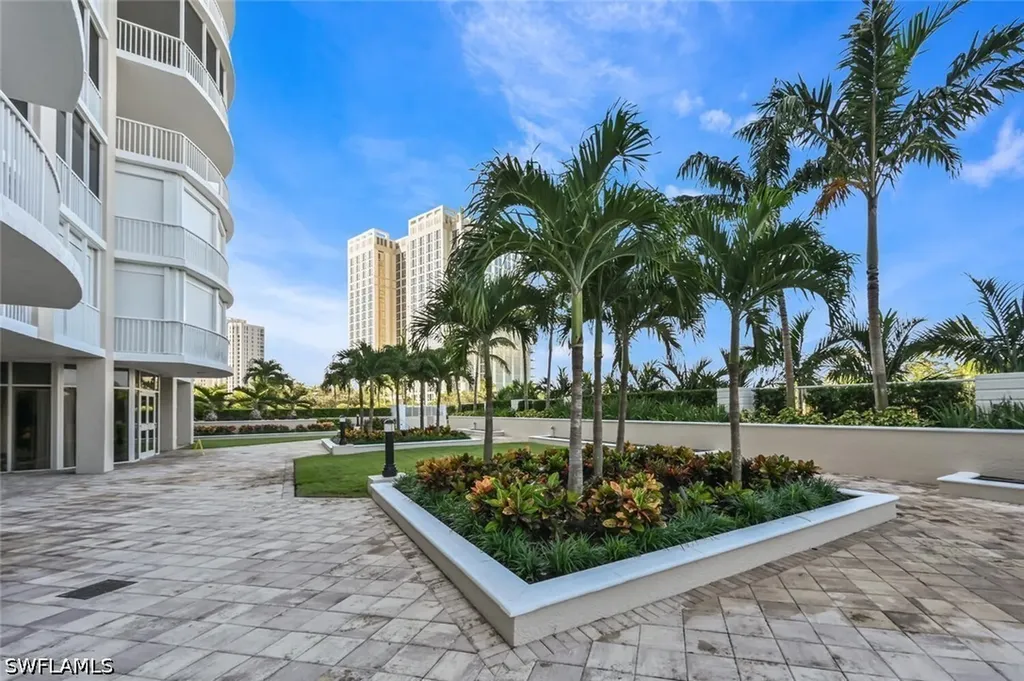 7117 Pelican Bay Boulevard Naples FL 34108