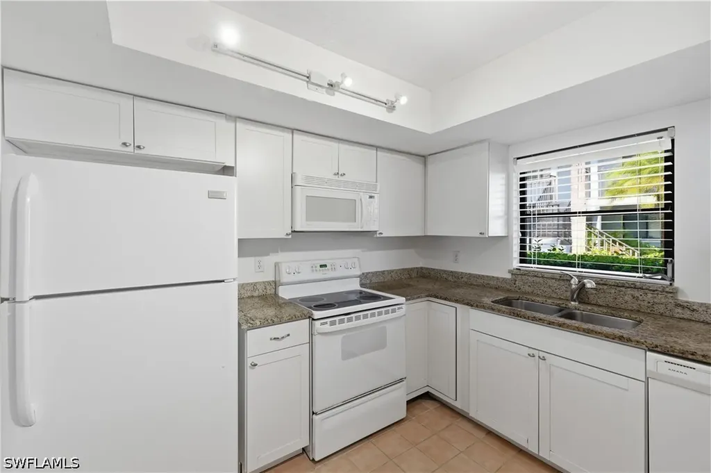 28161 Pine Haven Way Bonita Springs FL 34135