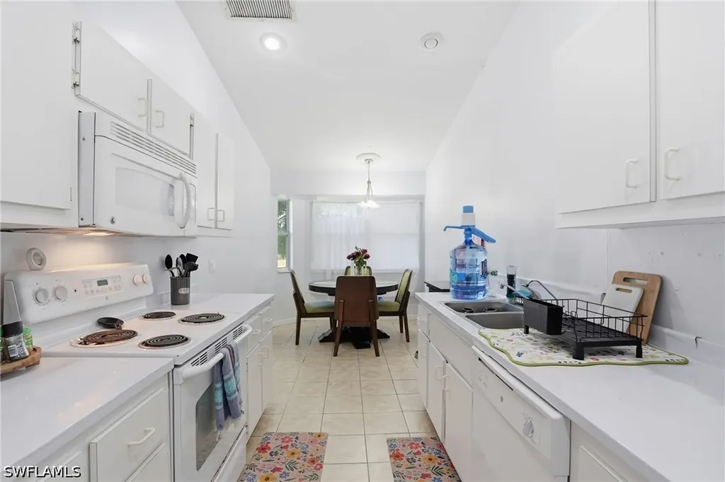 8346 Bamboo Road Fort Myers FL 33967