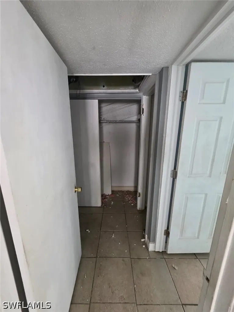 2835 Winkler Avenue Fort Myers FL 33916