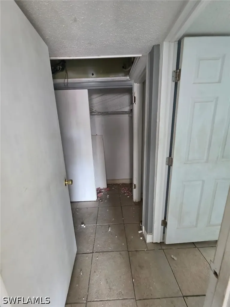 2835 Winkler Avenue Fort Myers FL 33916