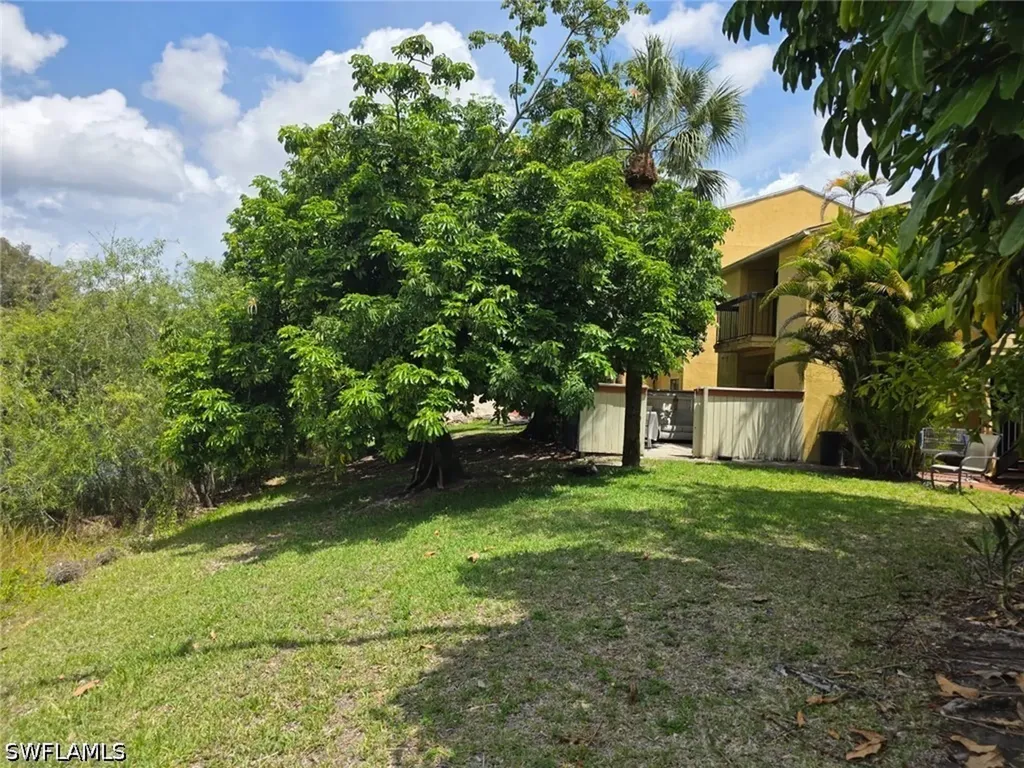 2835 Winkler Avenue Fort Myers FL 33916