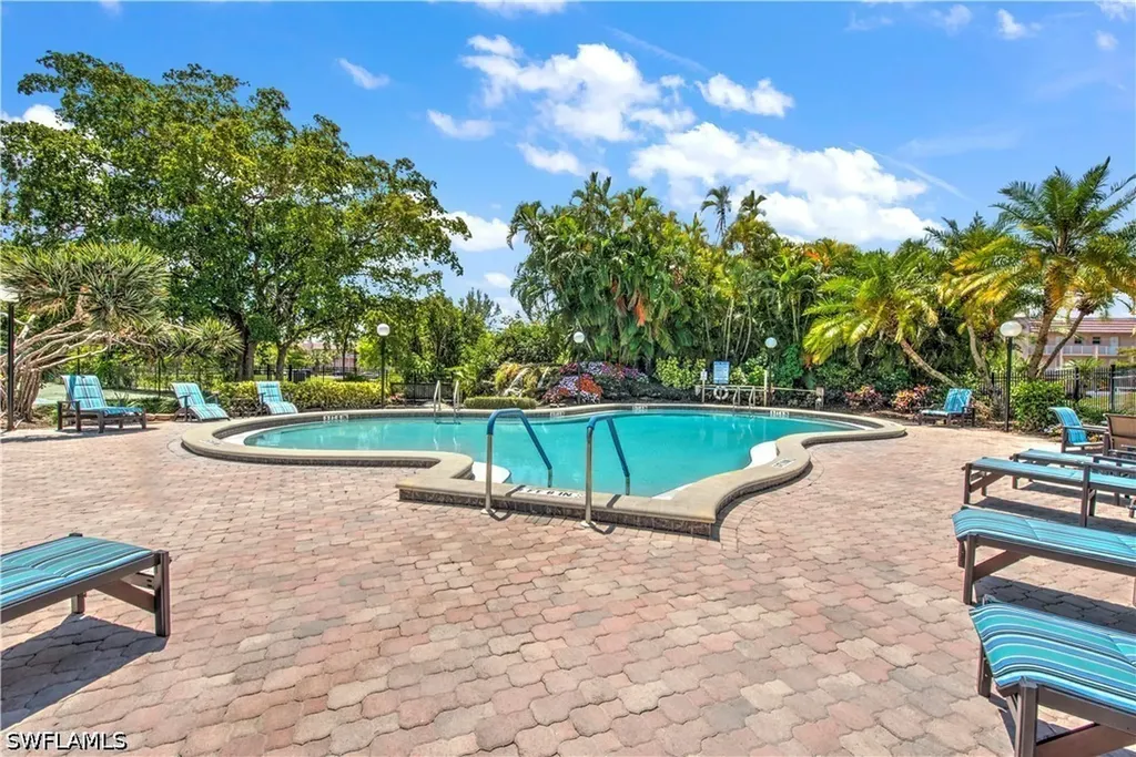 501 Forest Lakes Boulevard Naples FL 34105