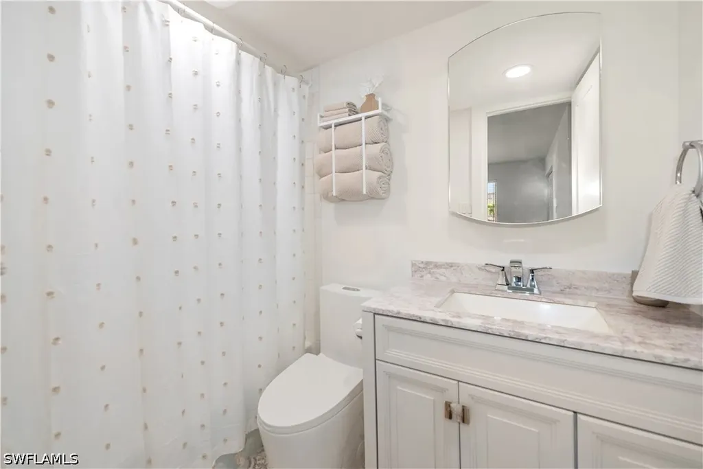 501 Forest Lakes Boulevard Naples FL 34105