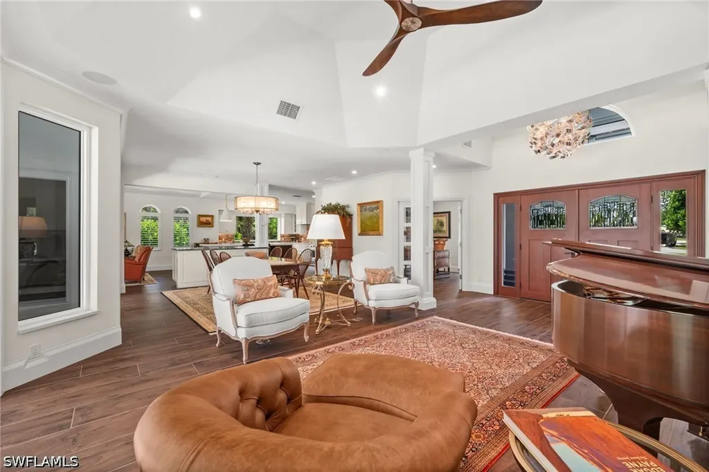 2003 Duke Drive Naples FL 34110