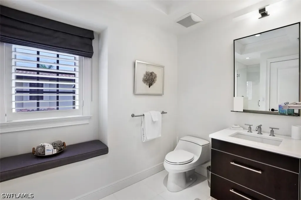 270 5th Avenue S Naples FL 34102