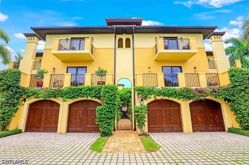270 5th Avenue S Naples FL 34102