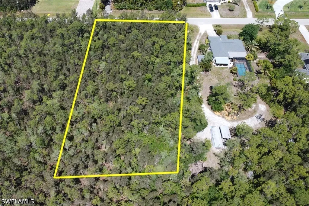 24265 Roger Dodger Street Bonita Springs FL 34135