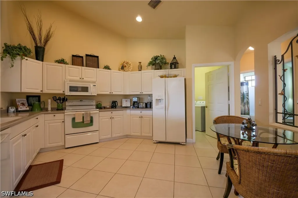 3048 Horizon Lane Naples FL 34109