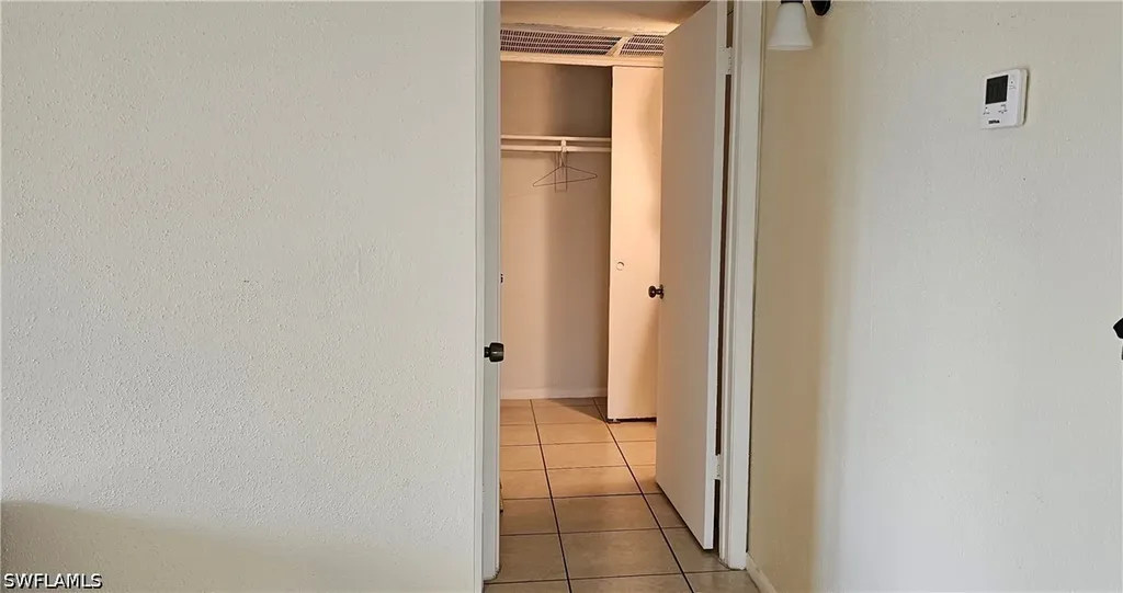 2865 Winkler Avenue Fort Myers FL 33916