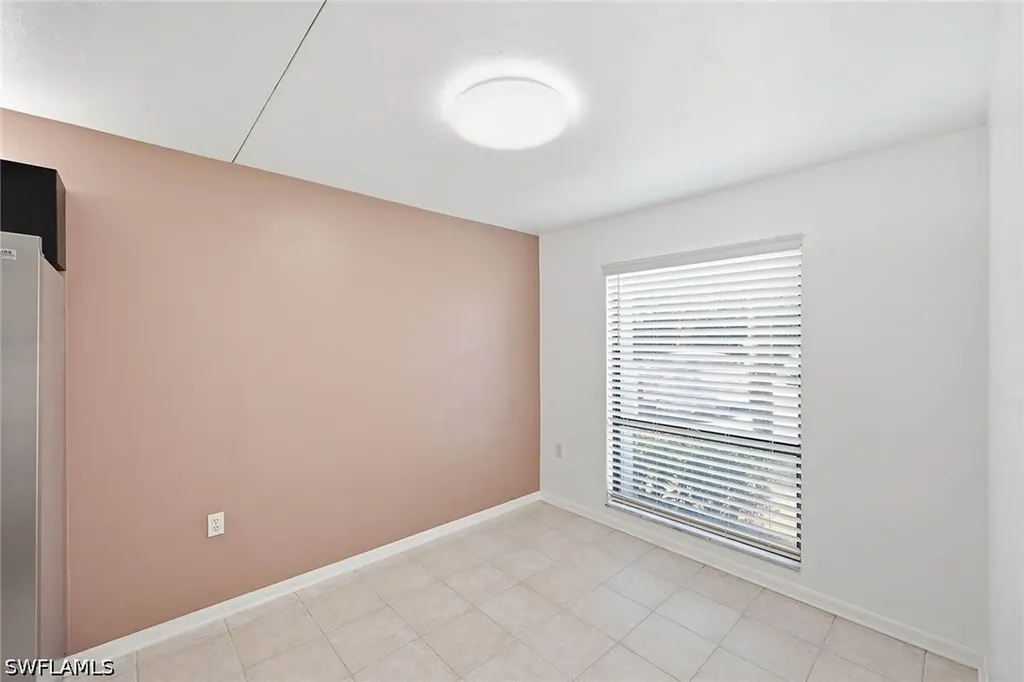 1231 Commonwealth Circle Naples FL 34116