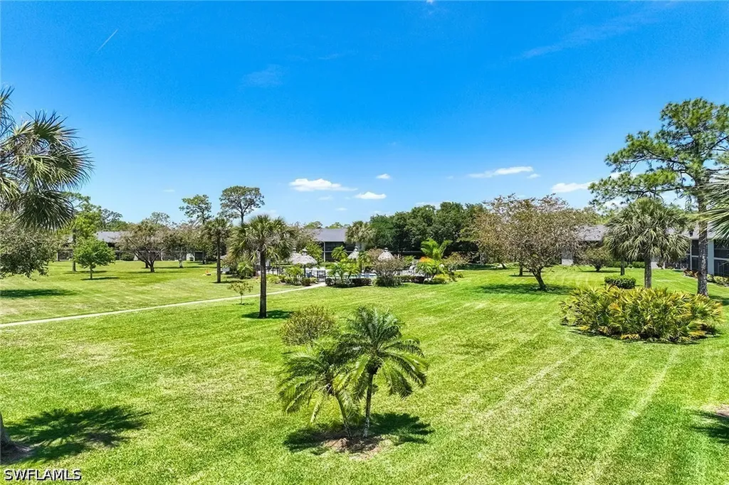 1231 Commonwealth Circle Naples FL 34116