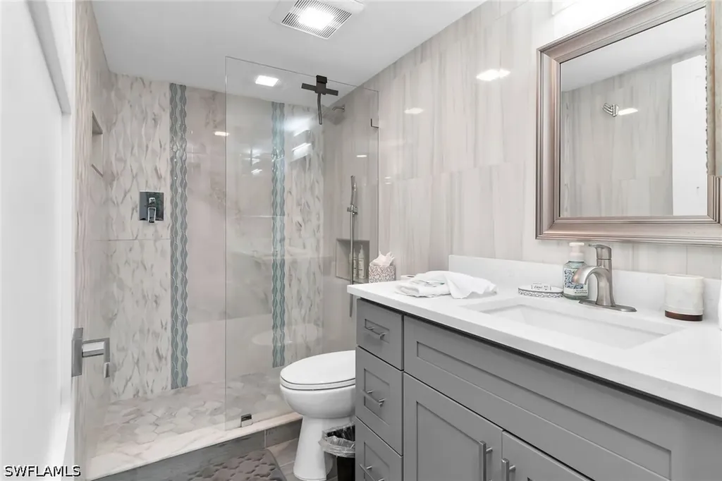 591 Seaview Court Marco Island FL 34145
