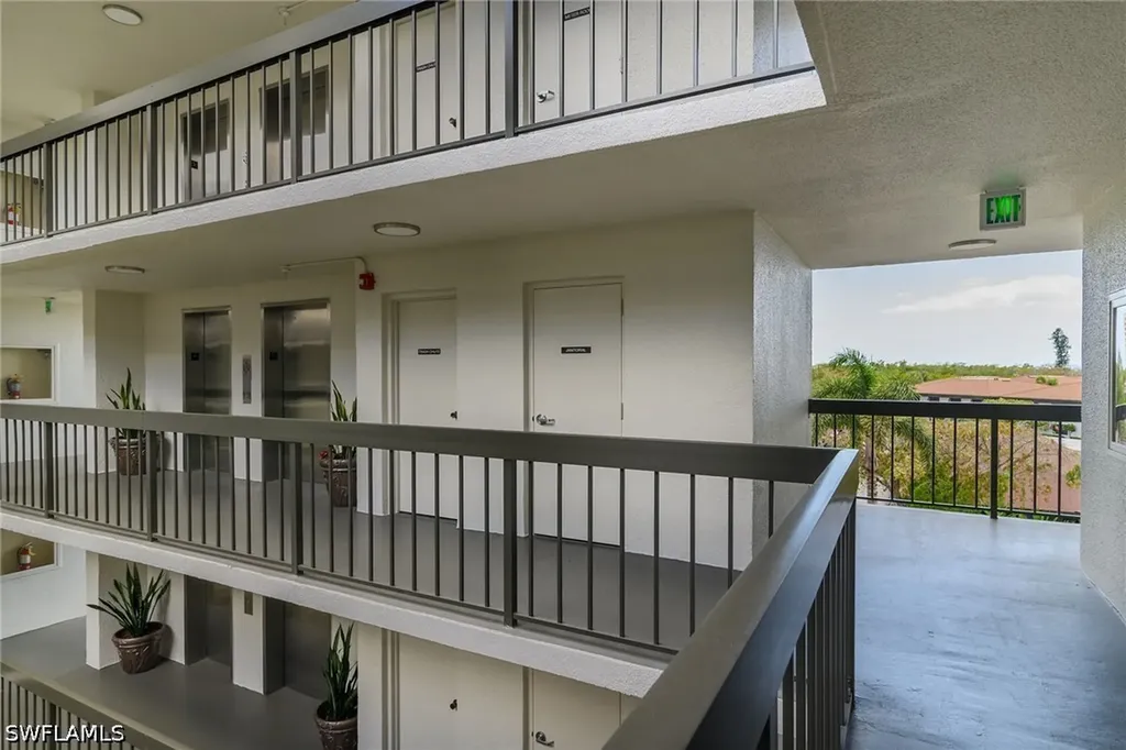 591 Seaview Court Marco Island FL 34145